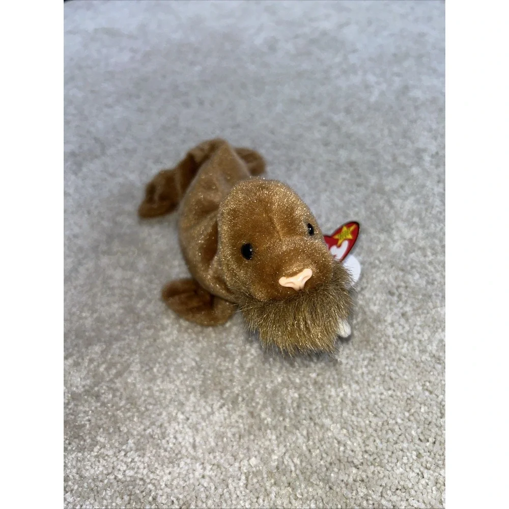 *RARE* Retired Ty Beanie Baby 1999 Paul the Walrus MINT‎ w/tags - Tag Errors